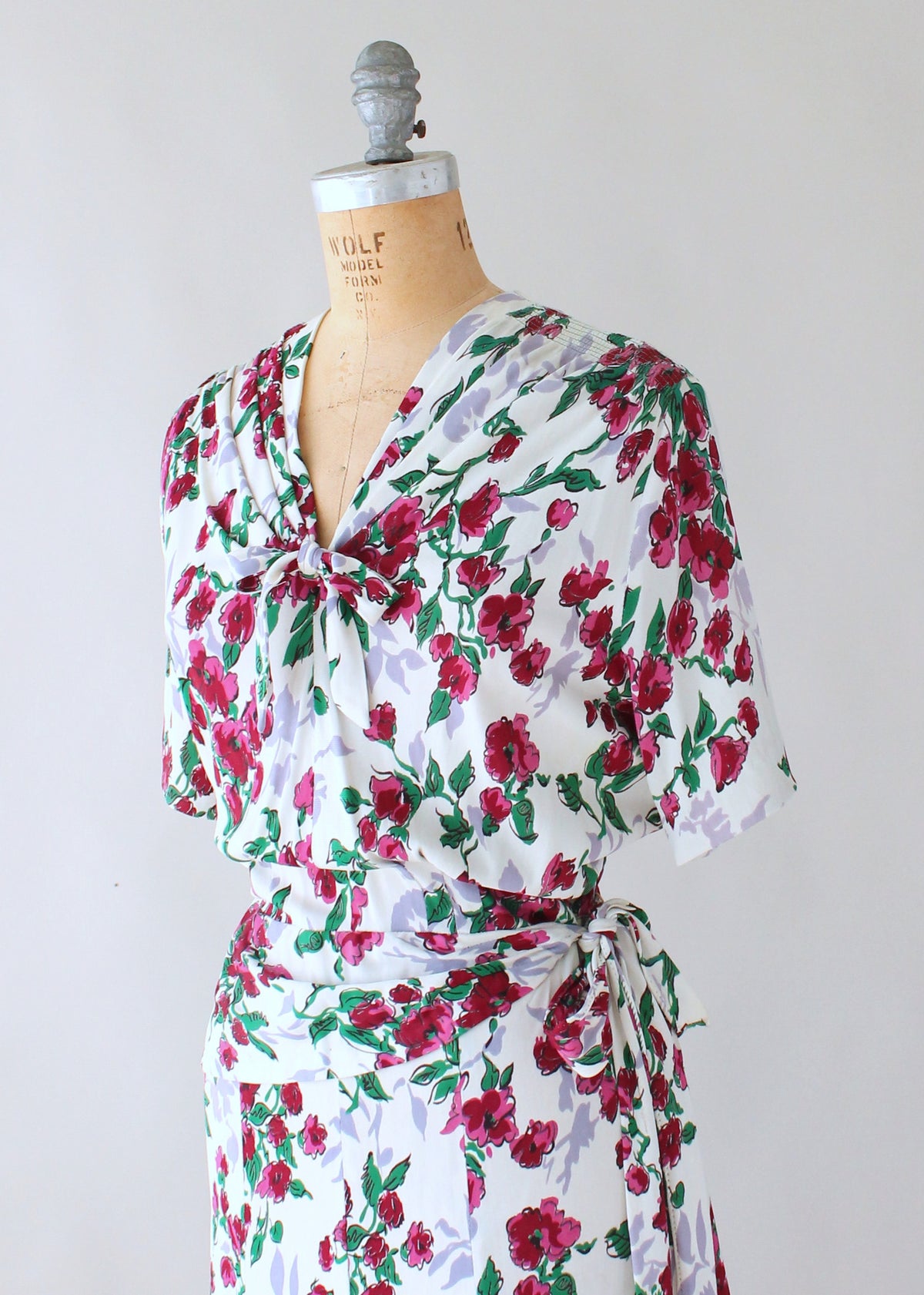 Vintage 1940s Magenta Flowers Rayon Jersey Dress - Raleigh Vintage
