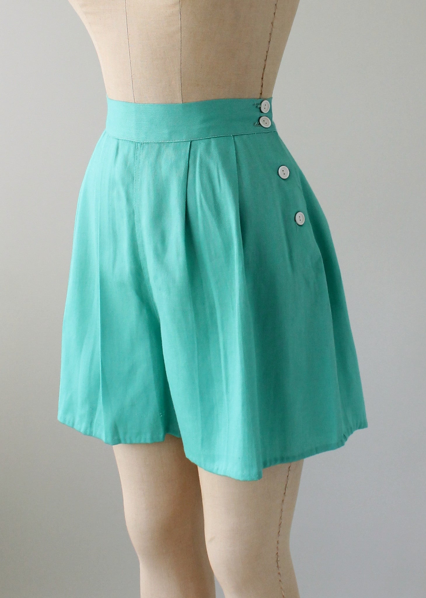 vintage-1940s-teal-cotton-side-button-shorts-raleigh-vintage