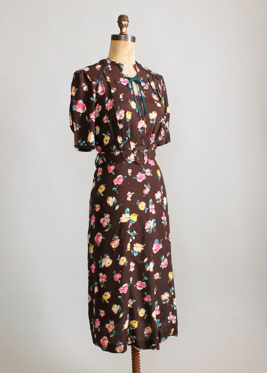 Vintage 1940s Deadstock Floral Rayon Day Dress - Raleigh Vintage