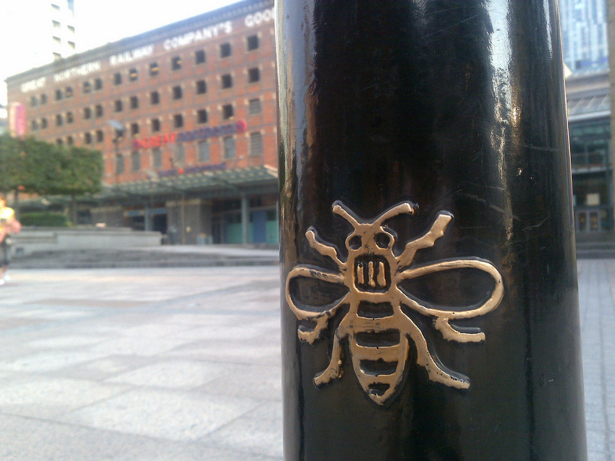 Manchester Bee on a bollard
