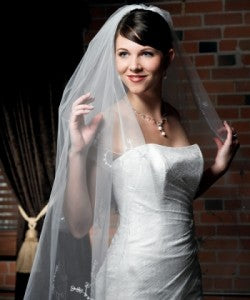 Floral Embroidered Border Cut Edge Veil