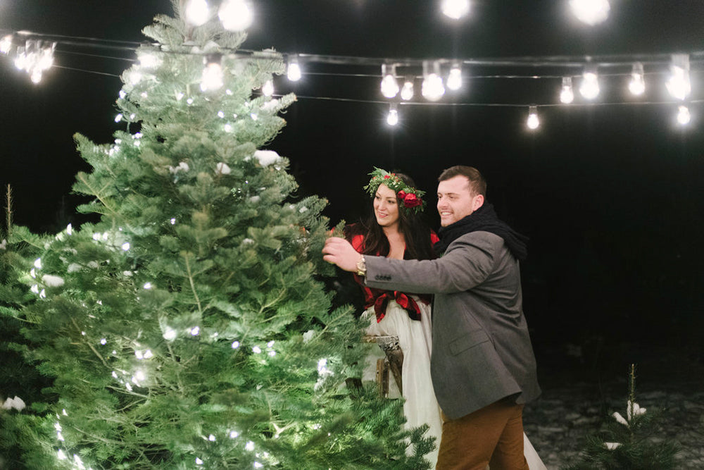 Christmas tree farm - photo by Alicia King Photography https://ruffledblog.com/christmas-tree-farm-wedding-inspiration-with-tradition