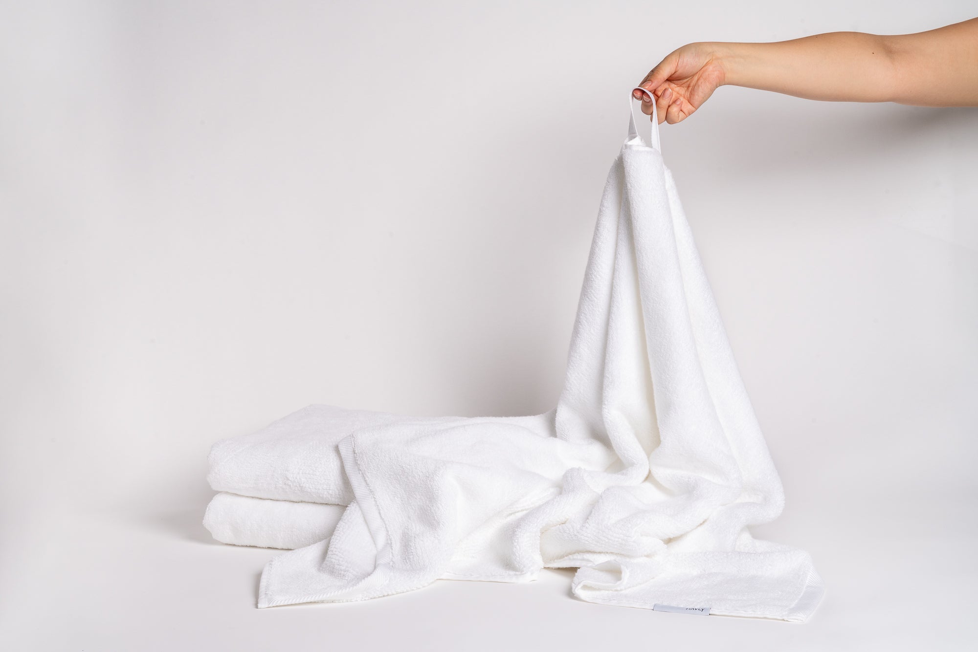 Havly | Havly | The Classic Bath Towel in Blank Slate