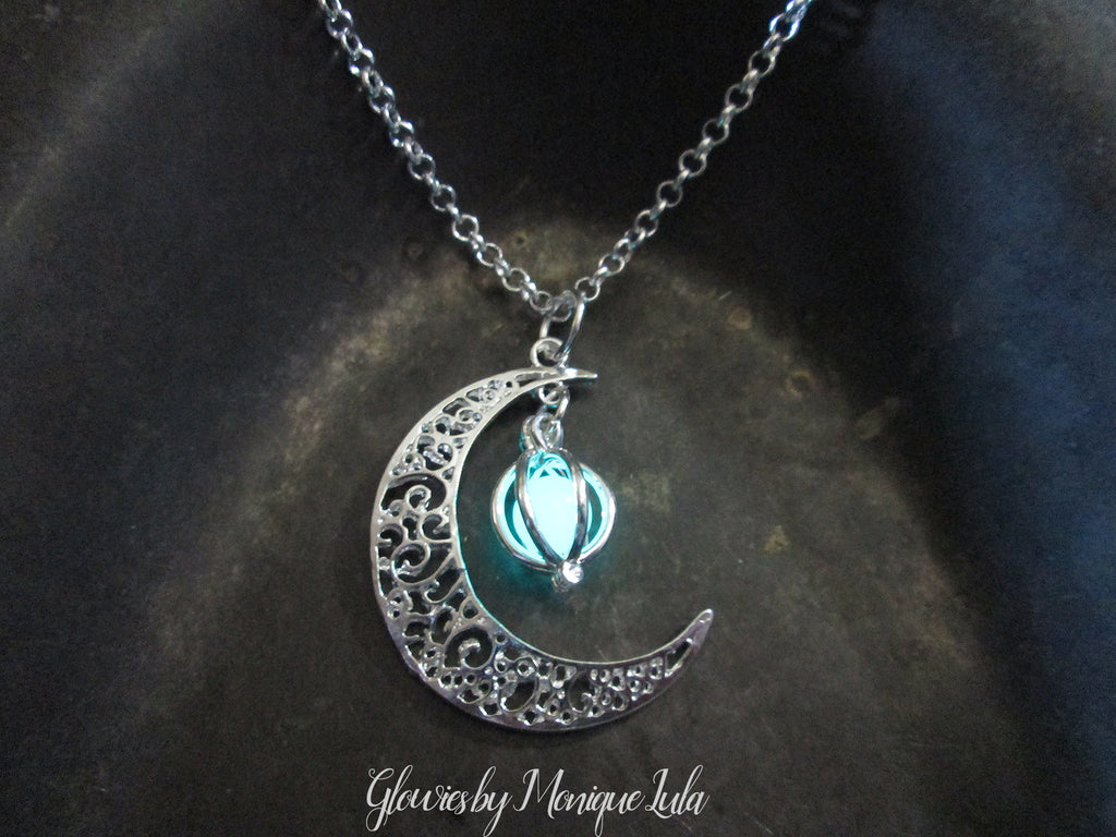 glow in the dark moonlight pendant