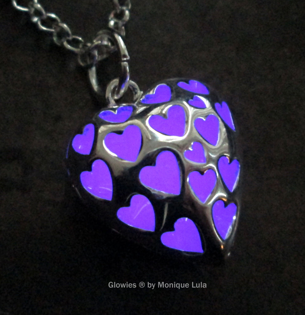 Glowies Glow Jewelry Purple Love Spell Glowing Heart Necklace 