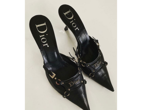 DESIGNER CHRISTMAS PRESENTS TO ELEVATE YOUR GIFT-GIVING Etoile Luxury Vintage Amsterdam dior vintage heels timeless