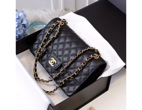 etoile luxury vintage chanel flap bag christmas essentials 2023 amsterdam