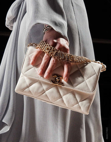 Trend alert: Bags that you need for Fall 2022 – l'Étoile de Saint Honoré
