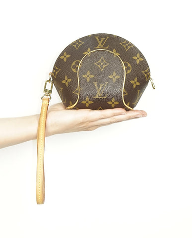 What's In My Bag: LV Ellipse PM 