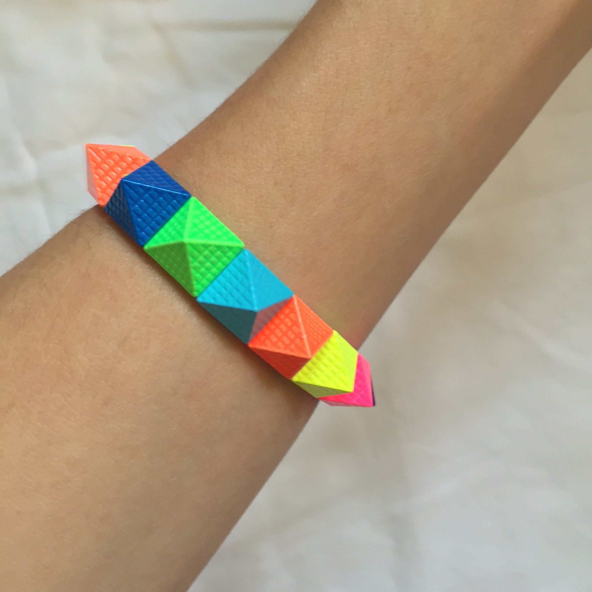 Coloured spike5 Bracelet