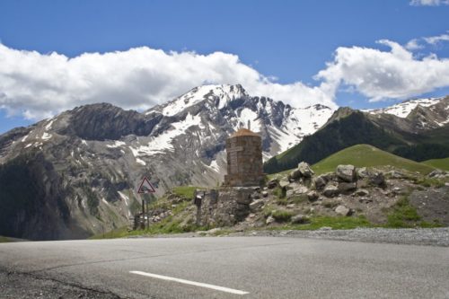 france-cycling-tour-bike-holiday-col-de-vars-880x586