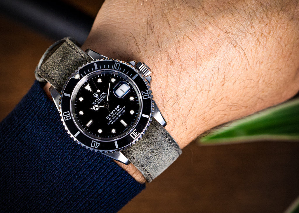 Single pass nato strap by JPM in Tasso grey on a Rolex Submariner