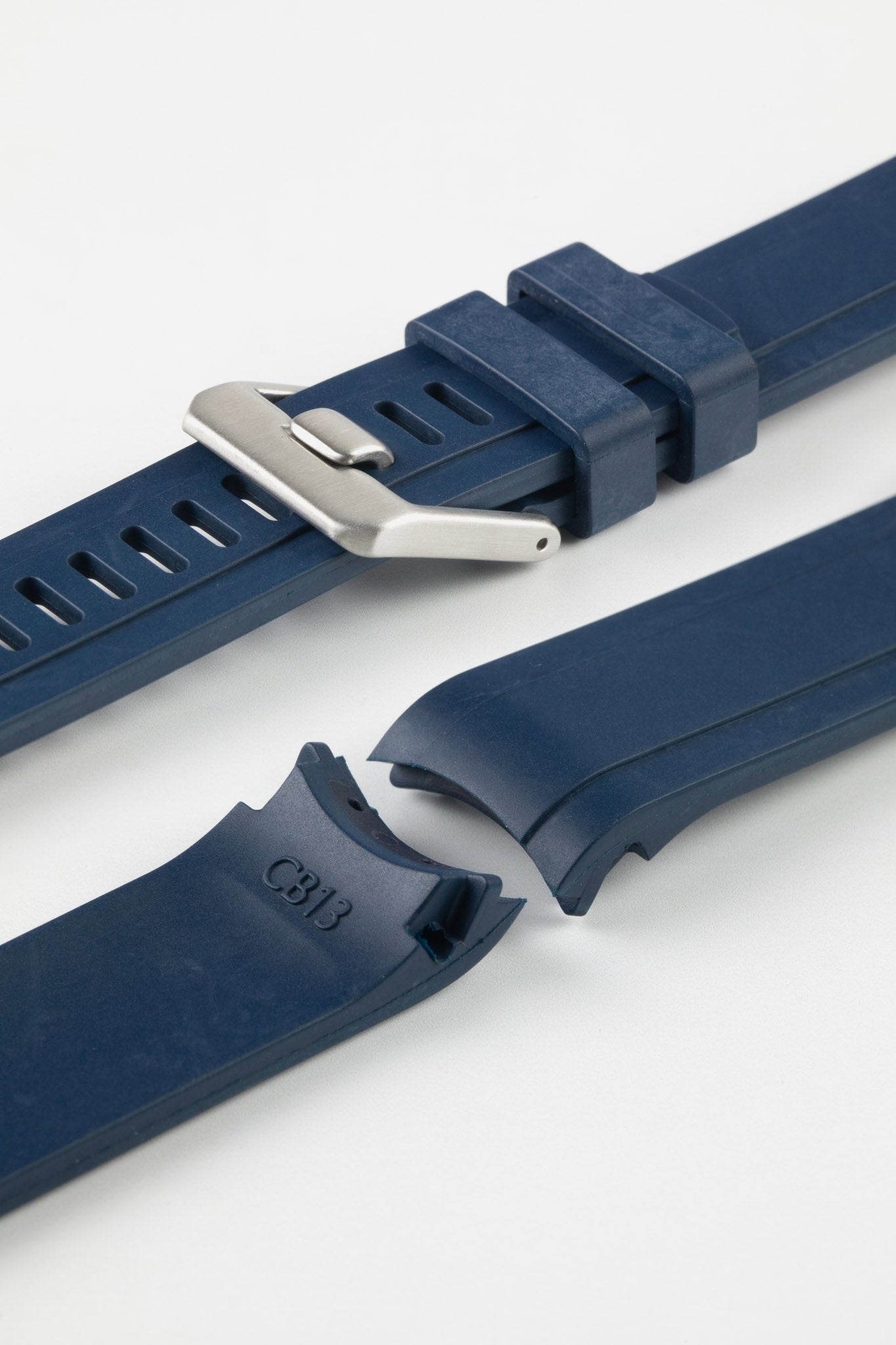 CRAFTER BLUE Curved End Rubber Strap for Seiko MM200 – NAVY BLUE