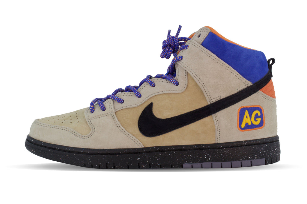 nike dunk high gold