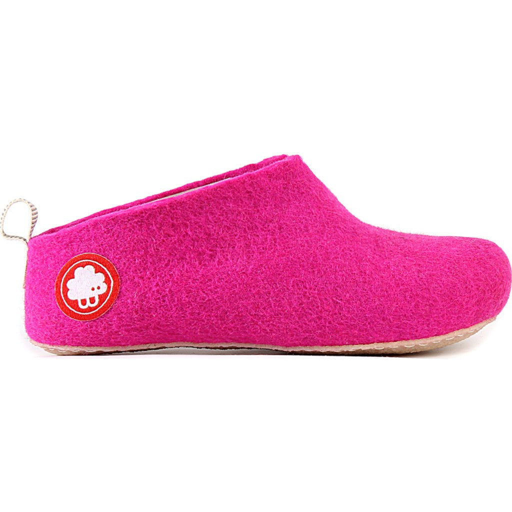 dark pink slippers