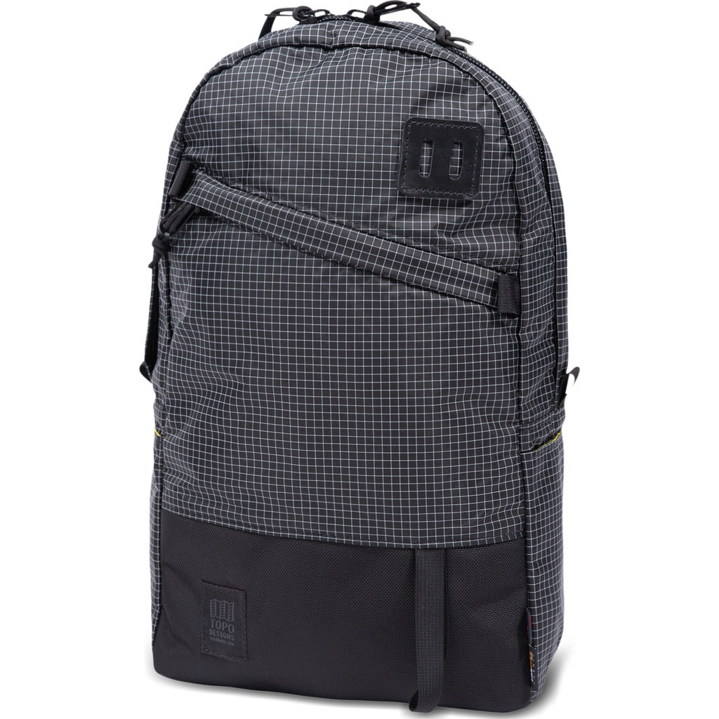 topo designs daypack black