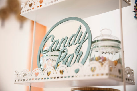 candy bar unique wedding idea