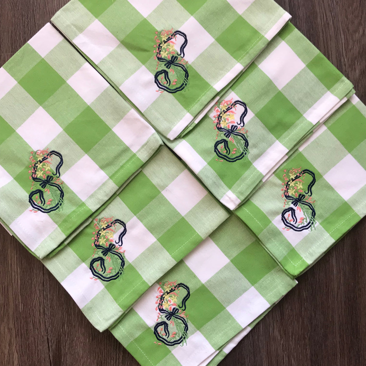 Picot Trimmed Linen Dinner Napkins - Sadie's Stitchery