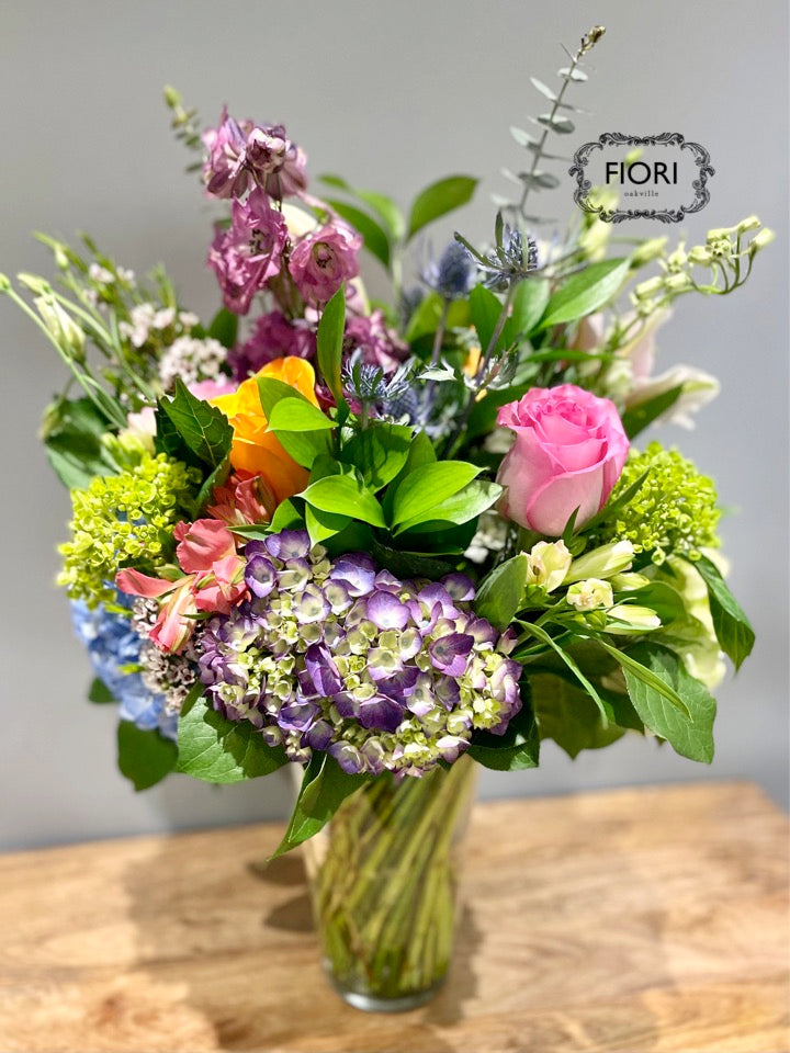 FIORI Oakville Florist - Flowers, Bouquets & Arrangements. Delivery