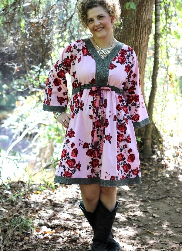 Serendipity Studio Kira Kimono Dress Sewing Pattern – WeSewRetro