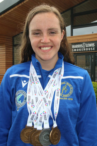 Kara Hanlon swimmer