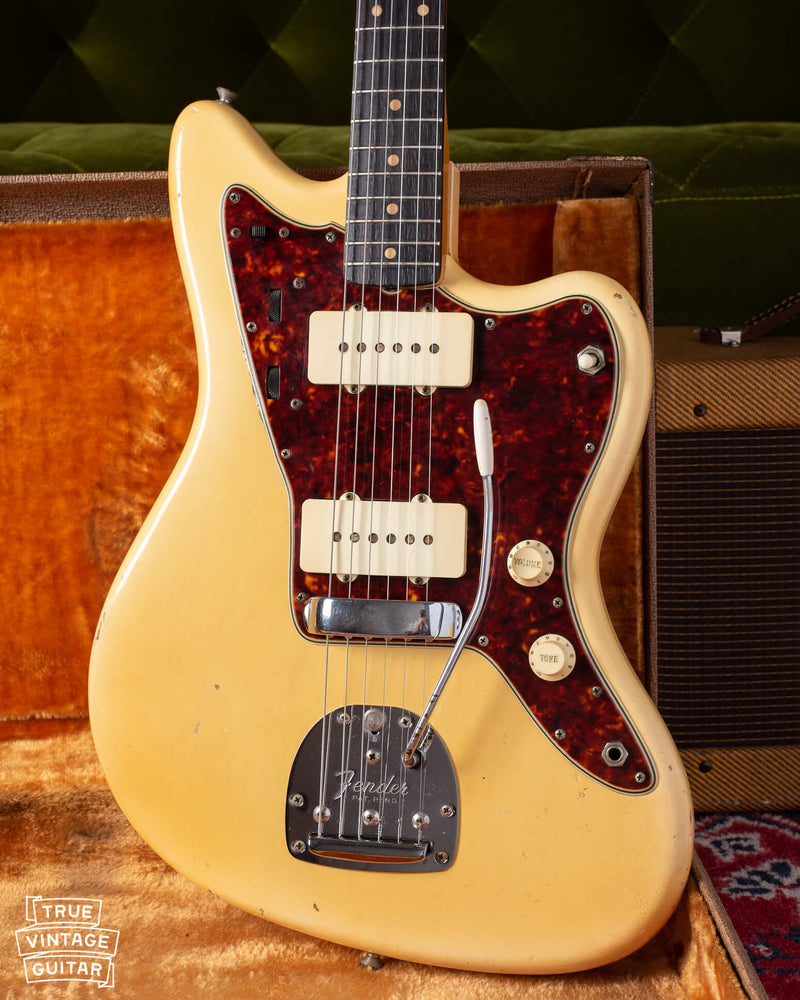 fender jazzmaster cream