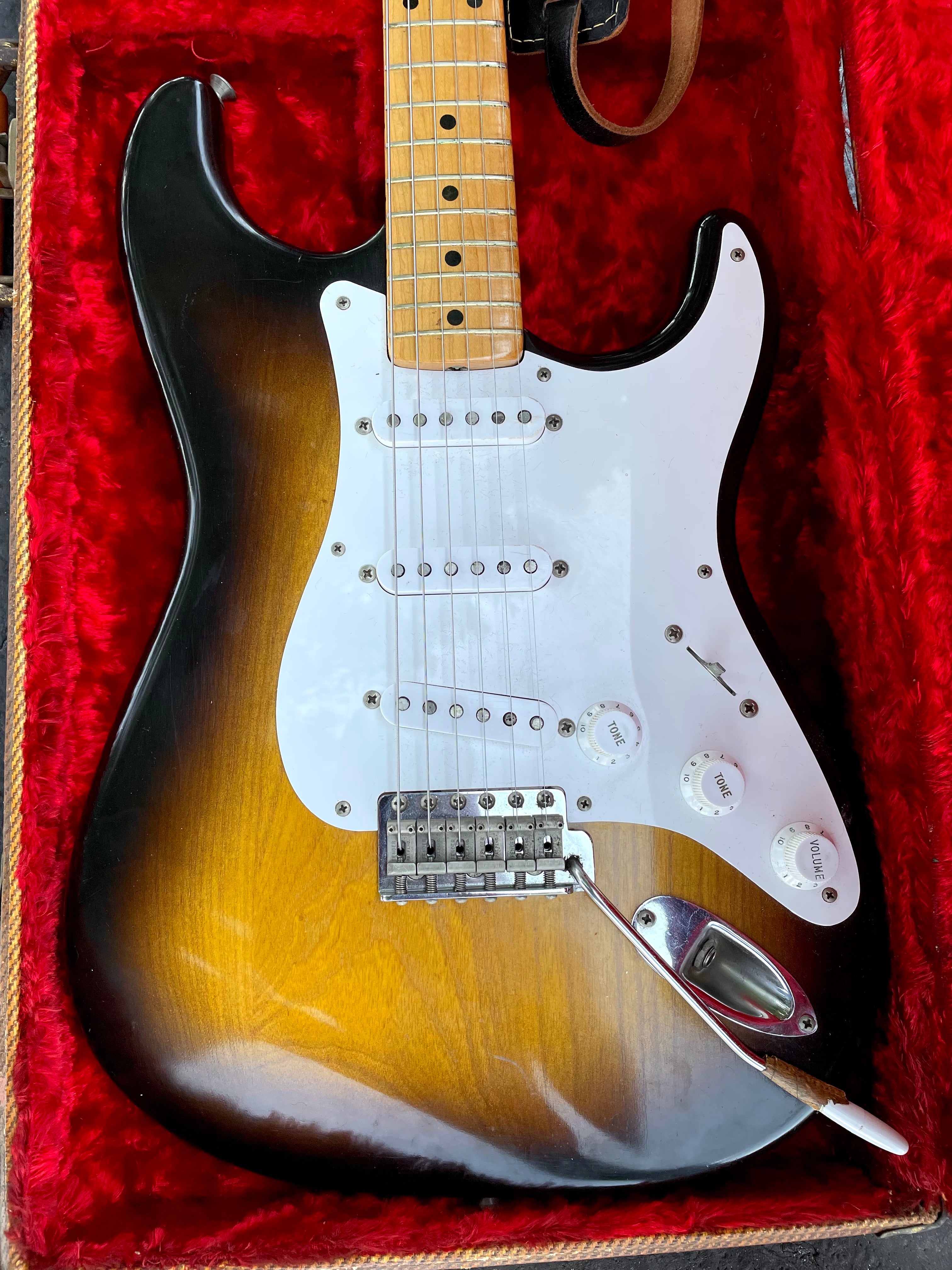 Vintage 1954 Fender Stratocaster guitar