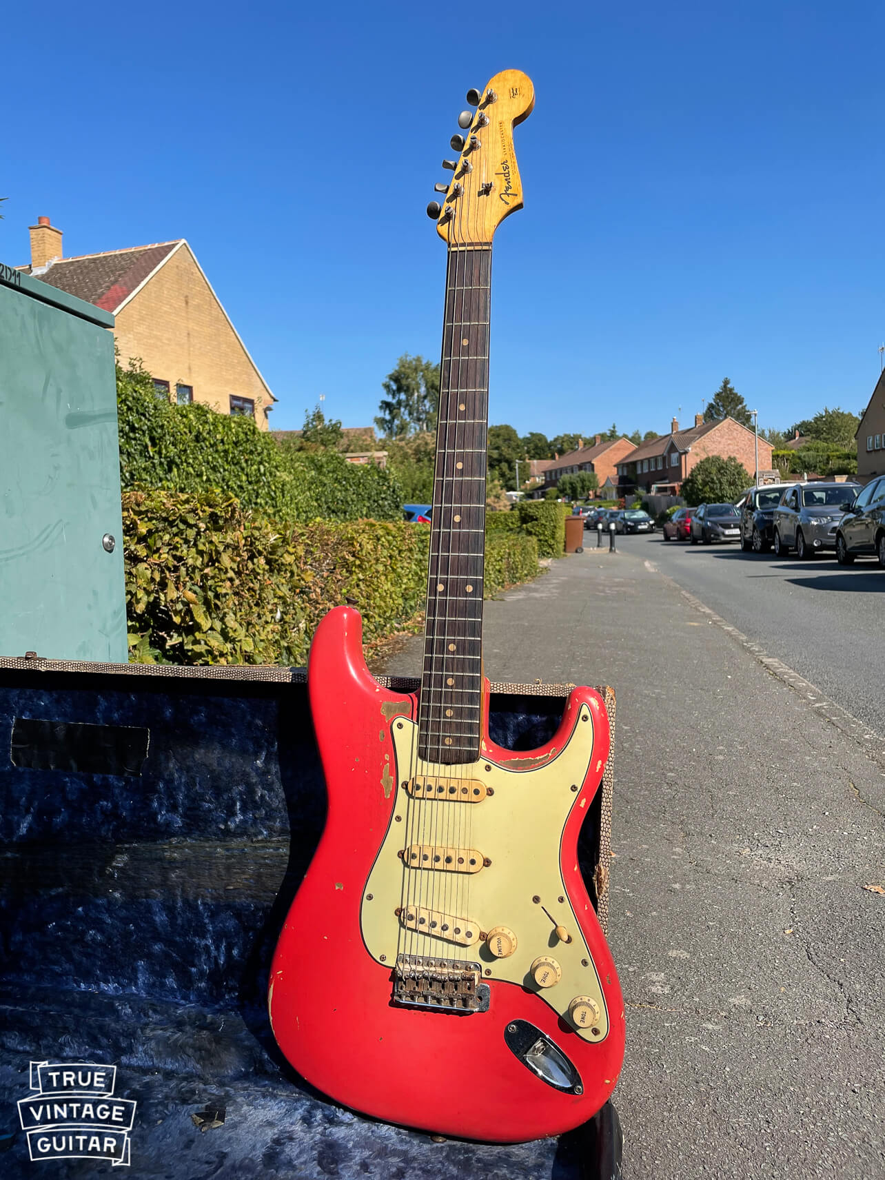 Matty Healy's 1962 Fender Stratocaster Fiesta Red