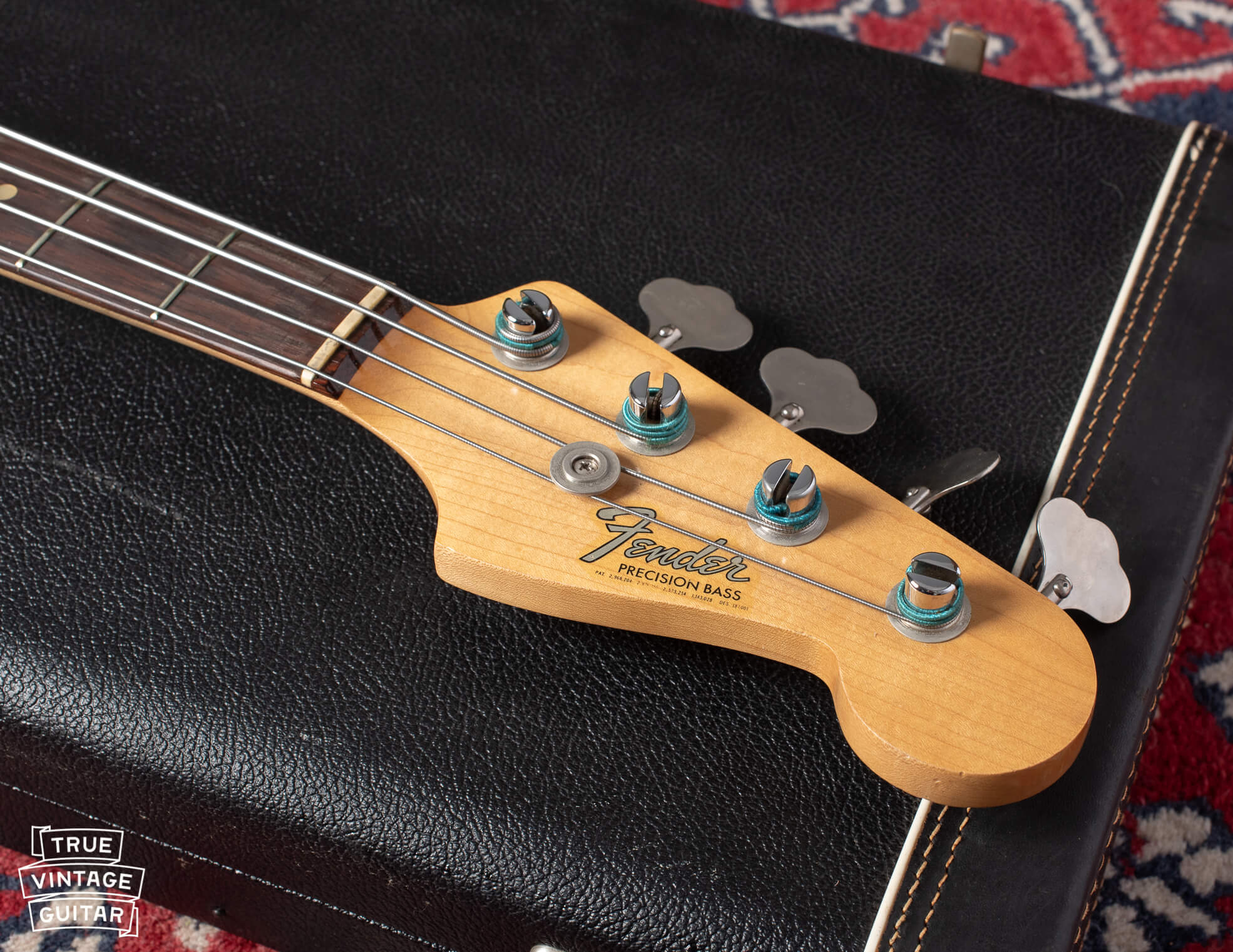 Fender Precision Bass 1965 white with original blue silk wrapped strings