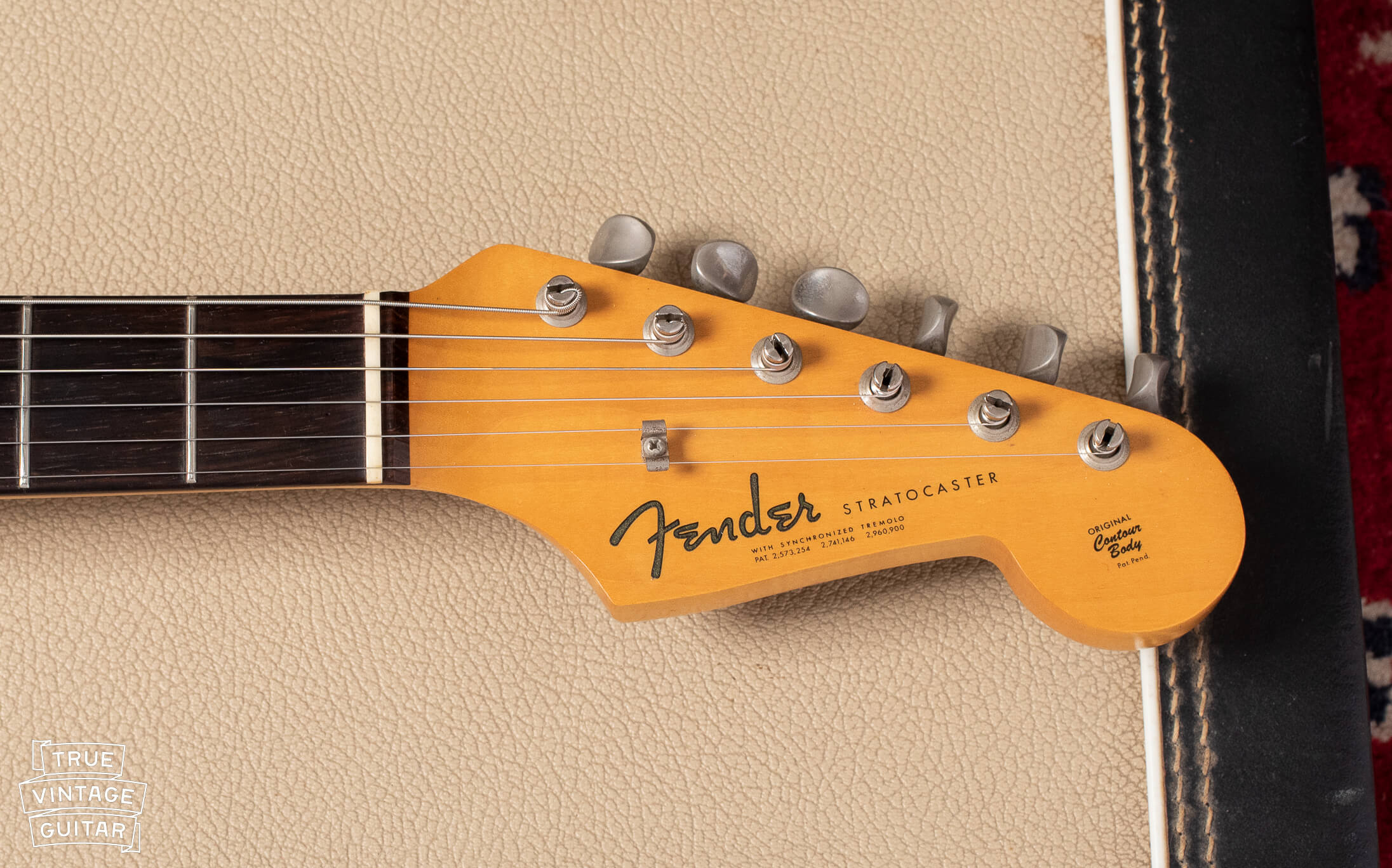 Fender Stratocaster 1964 inspection, pricing, and features