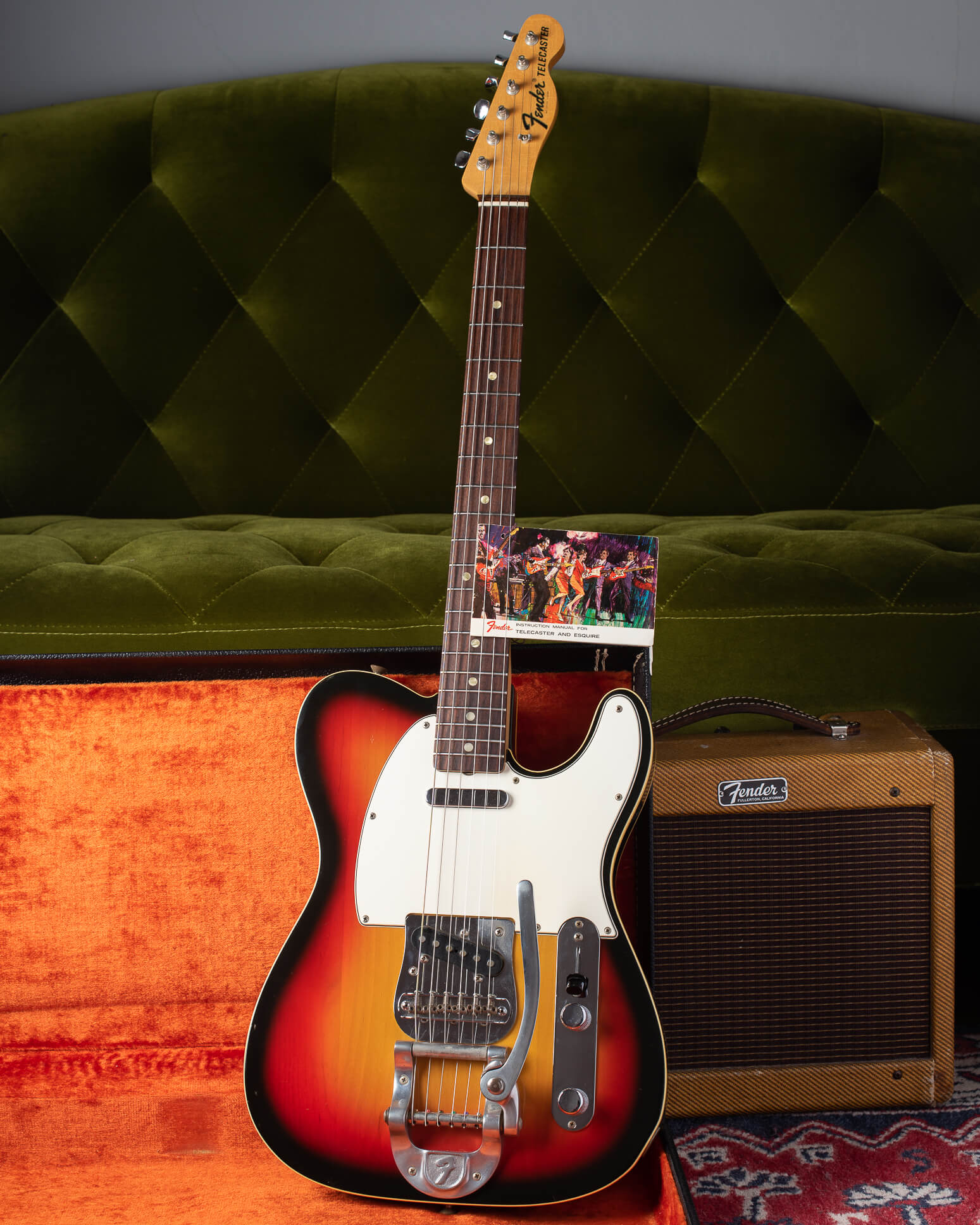 Fender Telecaster Custom 1968 Sunburst with white binding