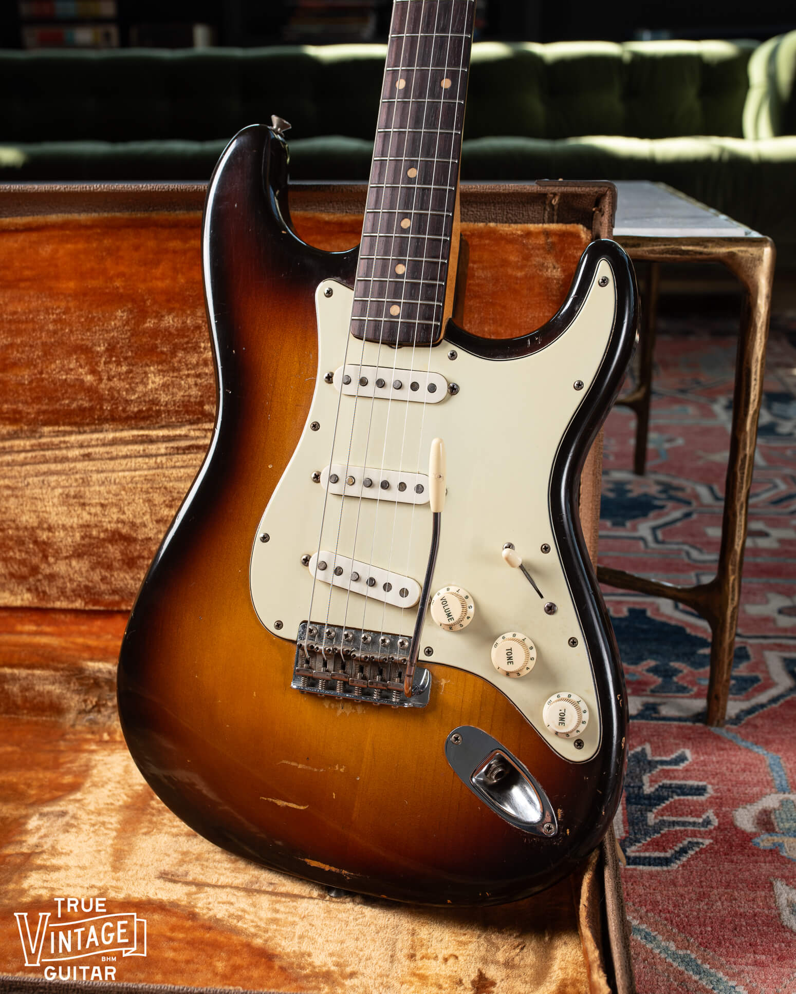 1959 Stratocaster with three layer nitrate pickguard
