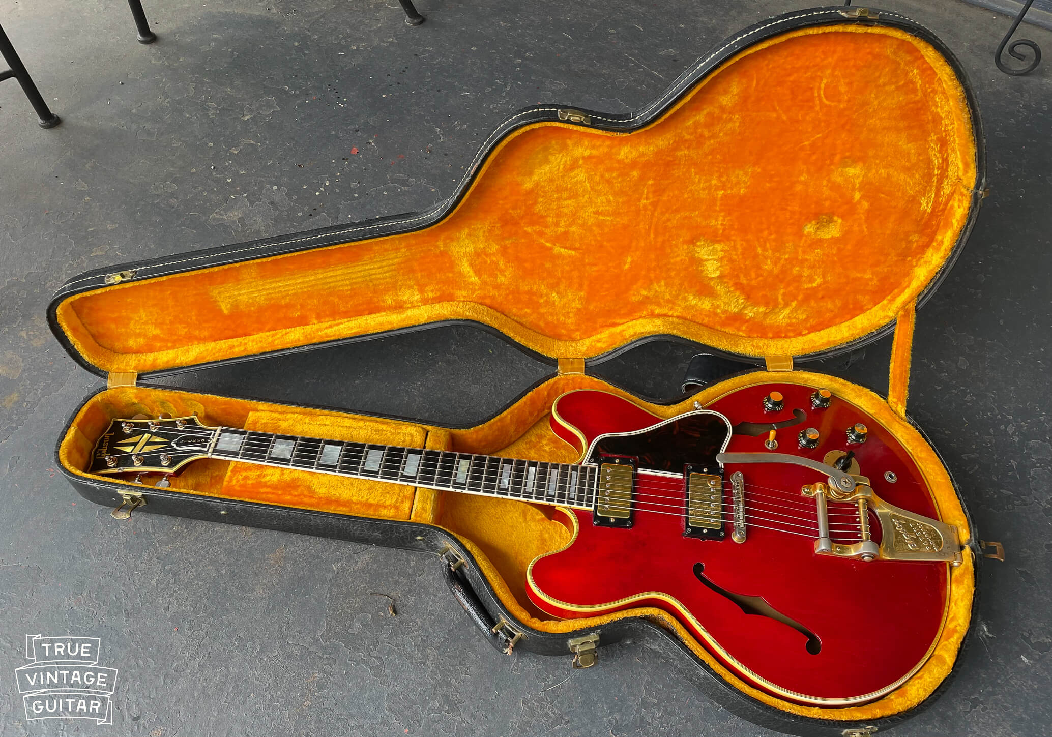Sell Gibson guitar to collector in Michigan