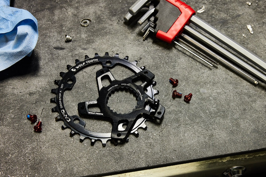 CAMO System Chainrings – Wolf Tooth – Tagged Color_Gold