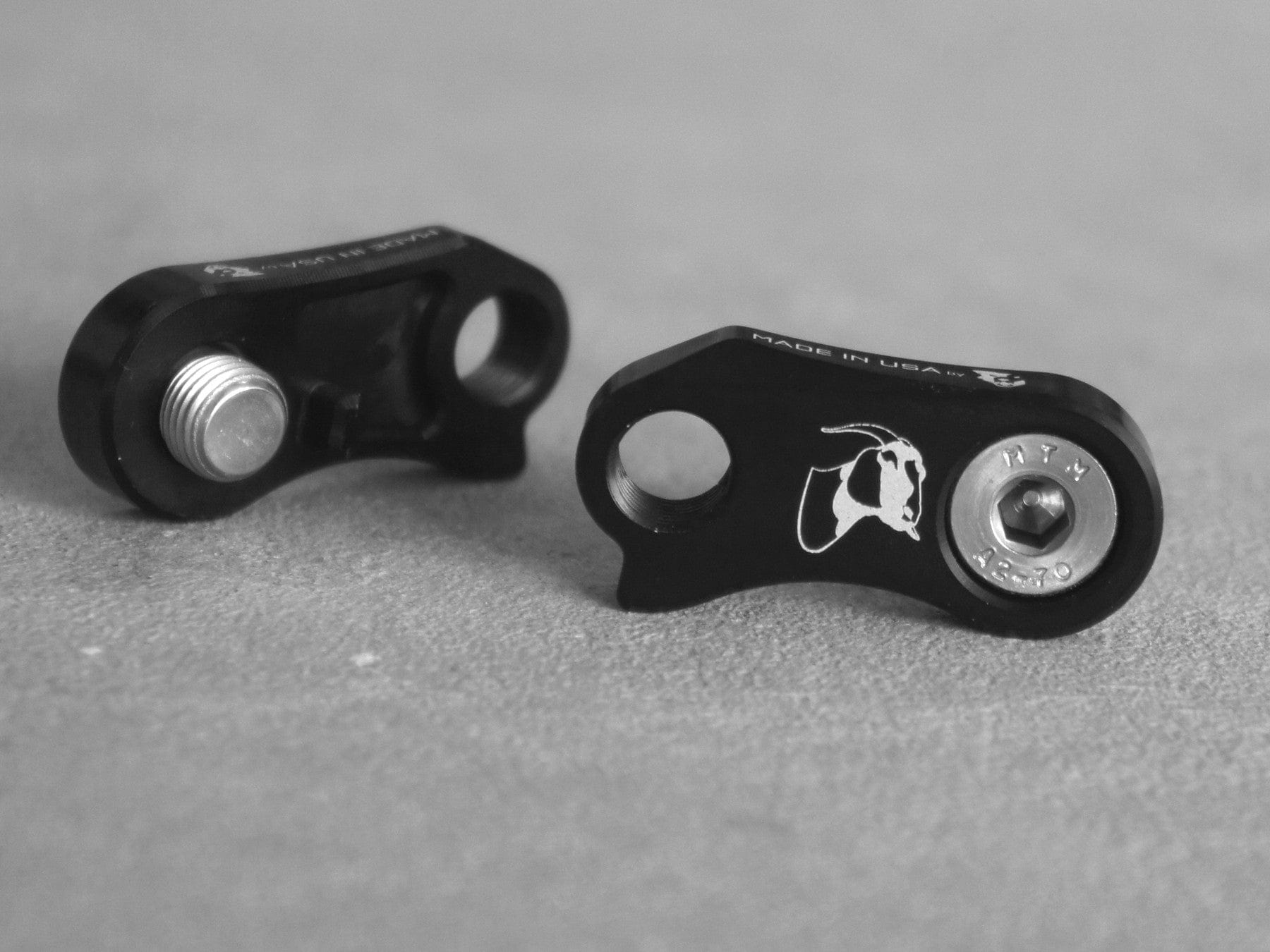 GoatLink – Wolf Tooth Components