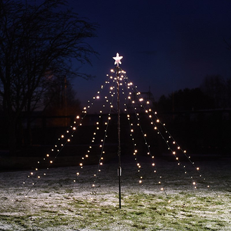 Outdoor String Christmas Tree