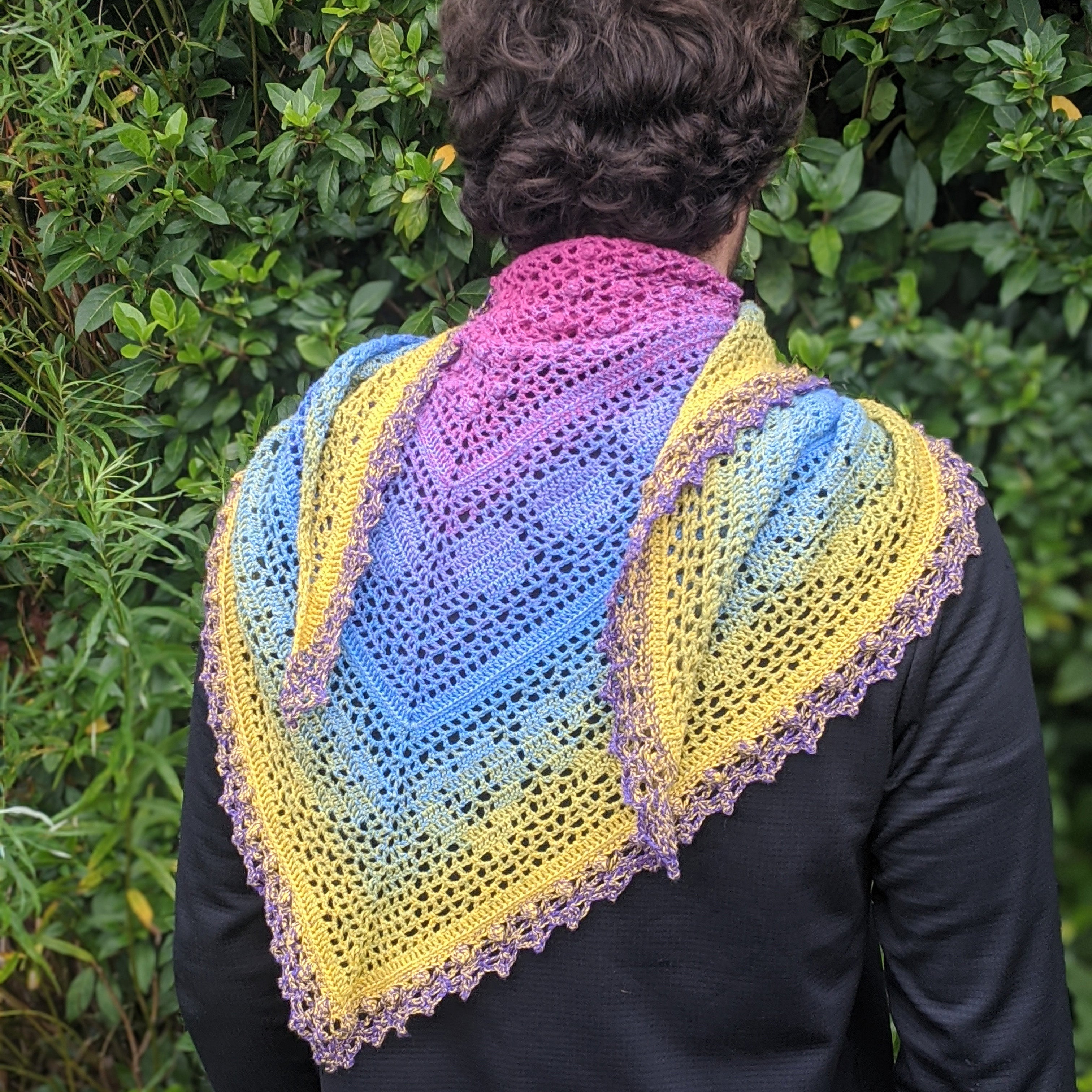 Yarn Review - Scheepjes Whirl (Plus shawl pattern info!) 