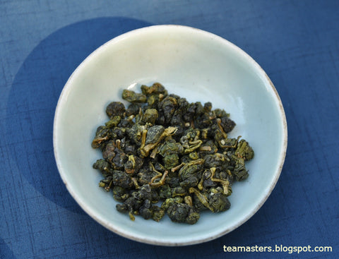 High Mountain Gao Shan oolongs Tea Leaves 