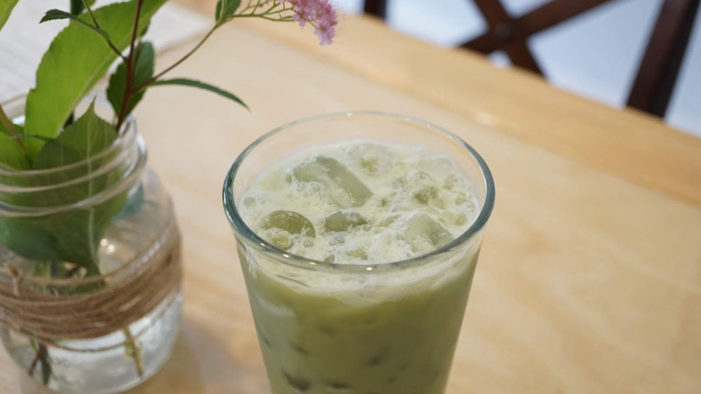 Iced Coconut Matcha latte 