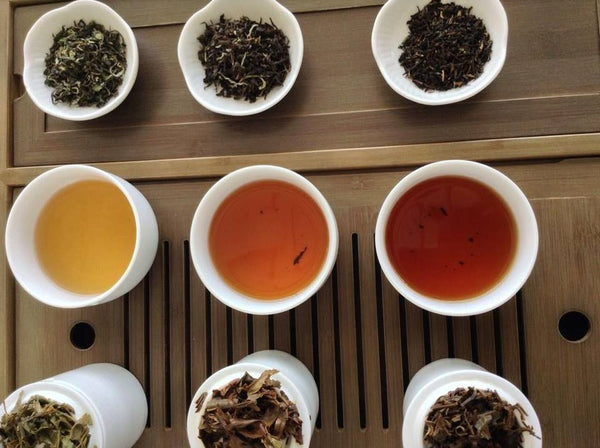 Photo of tea and tea leaves