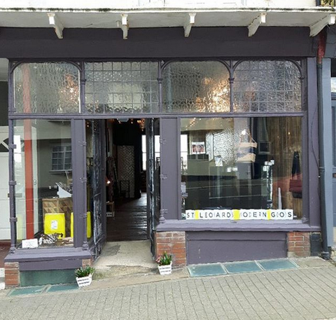 shop front 70 Norman Rd TN38 0EJ