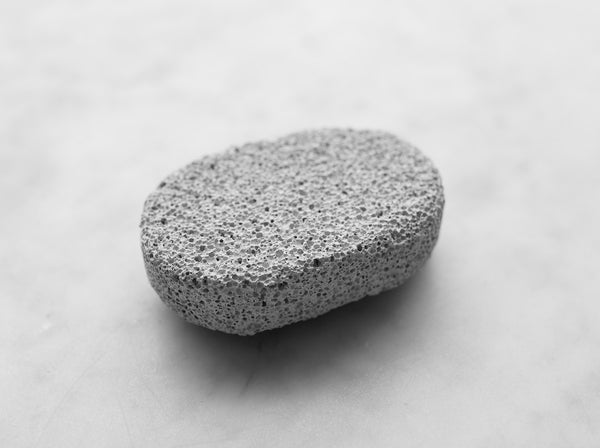 Pumice stone to clean dog hair from car