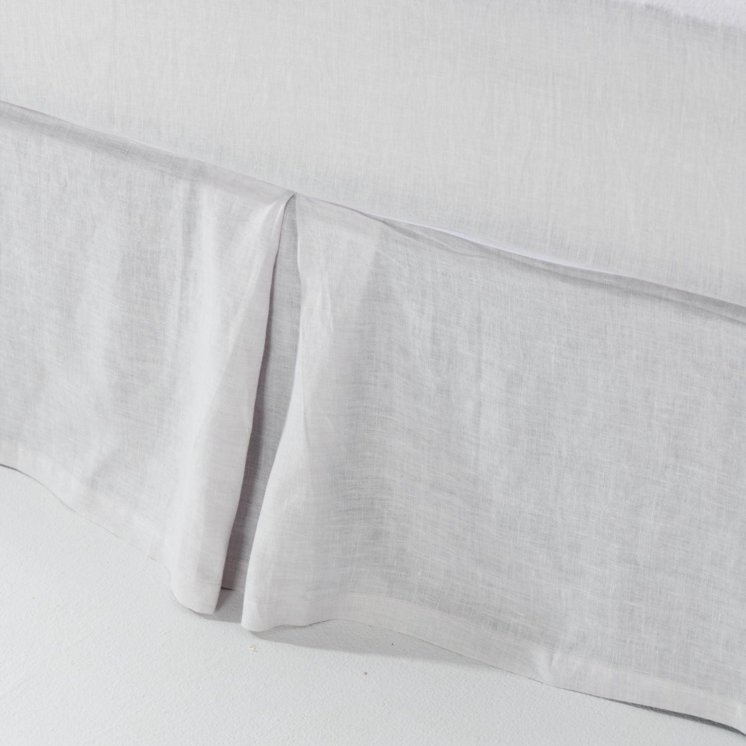 Soft Grey Linen Valance (US)