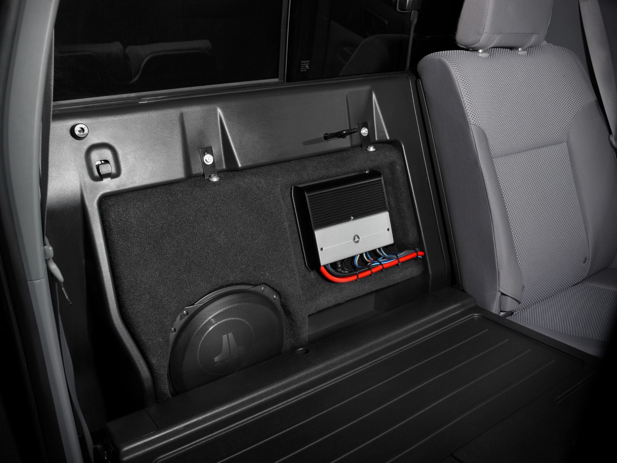 tacoma under seat subwoofer