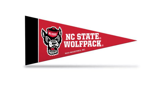 NC State Wolfpack Etched Wolfhead Whiskey Decanter – Red and White