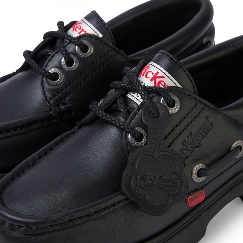 kickers boat shoes