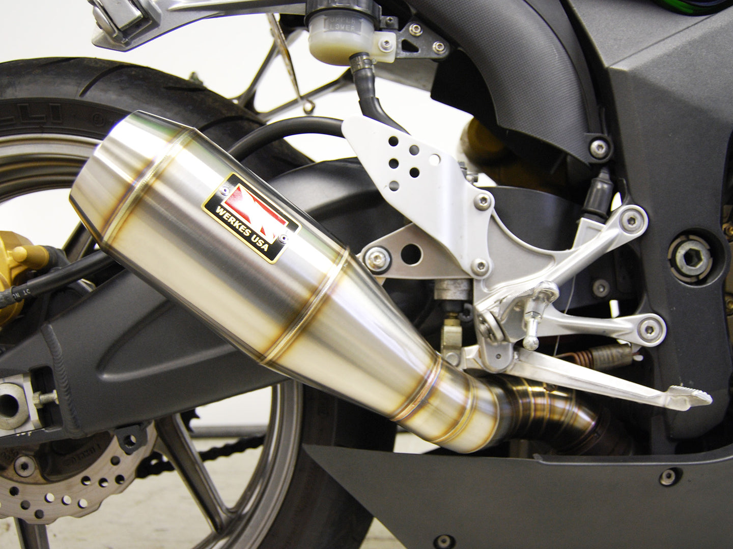 2006 zx6r pinbox slip on exhaust