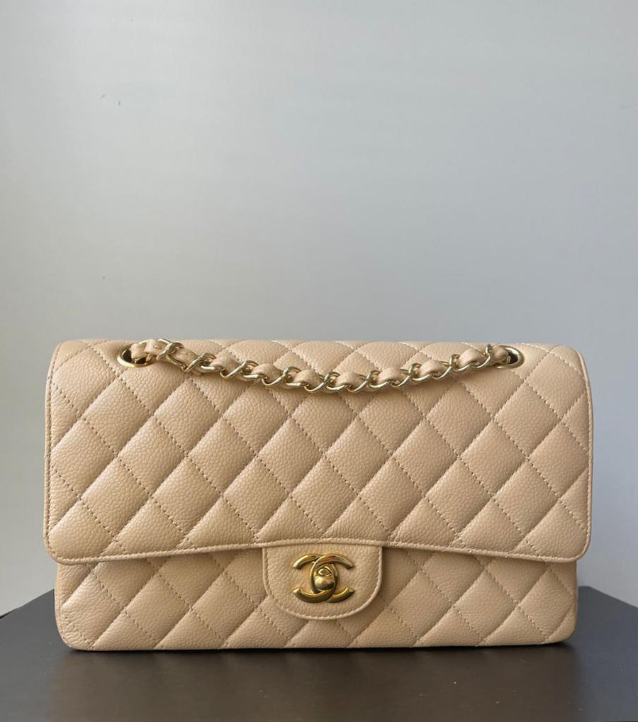Beige CHANEL Classic Double Flap Beige Handbag For Sale – eurotrash