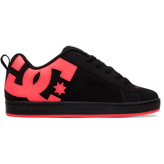 dc court graffik black red