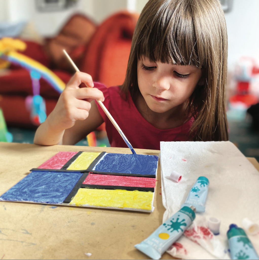 creative-activities-kid-painting